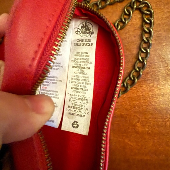 Disney Store Rare  Evie Descendants Heart Tiara Crown Purse - Picture 3 of 5